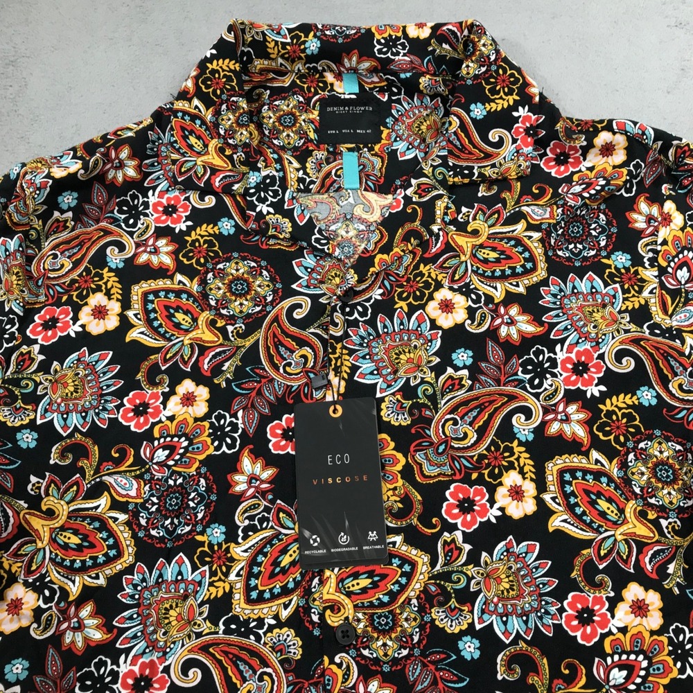 Denim & Flower Shirt Mens Large Paisley Viscose Short Sleeve Lightweight NEW - Picture 1 of 10